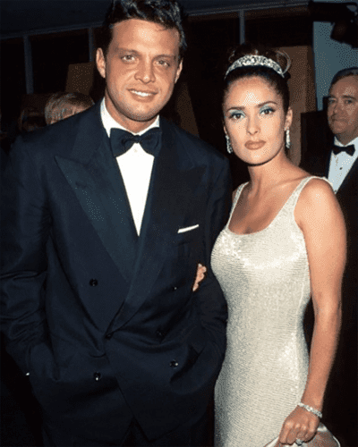 Salmita Hayek no se quedó atrás, aquí en una gala de los Premios Óscar.