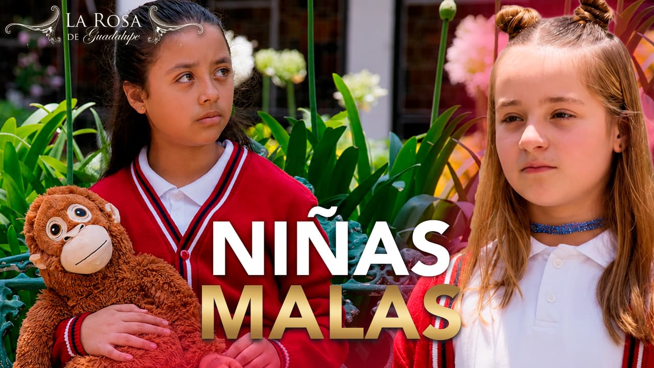 Lupita es la apestada de la escuela y las populares se burlan de ella