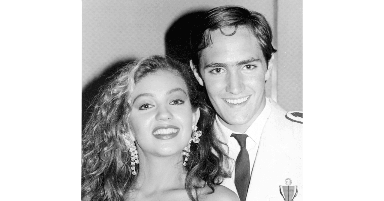 Alberto Mayagoitia y Thalía en 'Luz y sombra'