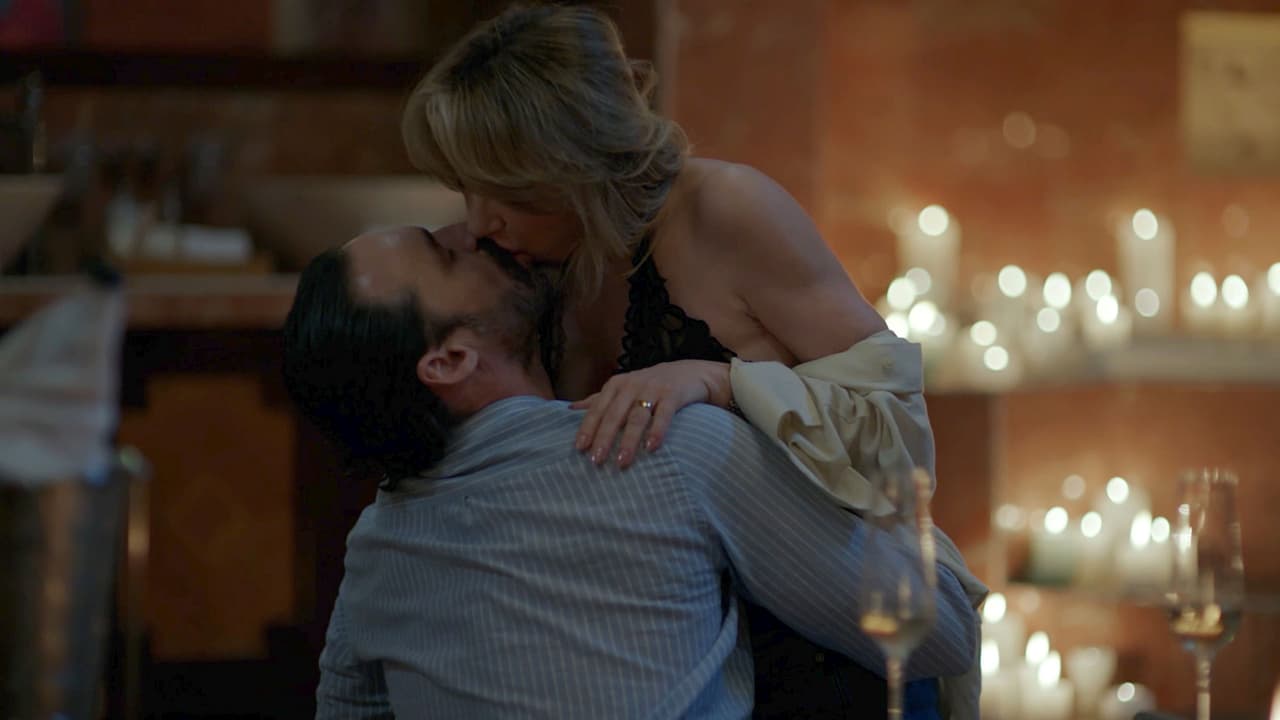 Con esa misma mirada: Capítulo Completo 3 - La cabaña romántica que lo cambia todo