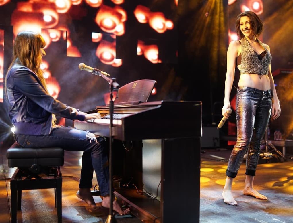 Las artistas han conquistado al público con sus temas