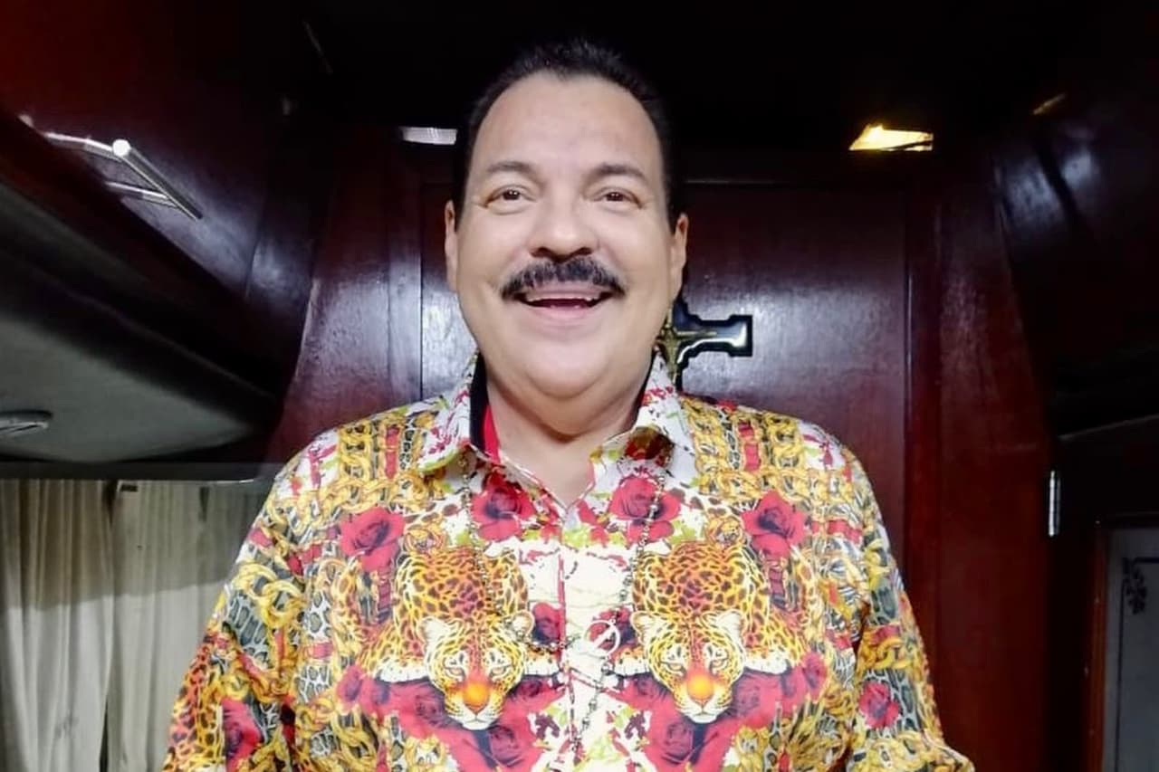 Médico de Julio Preciado explica por qué el cantante vivirá con tres riñones