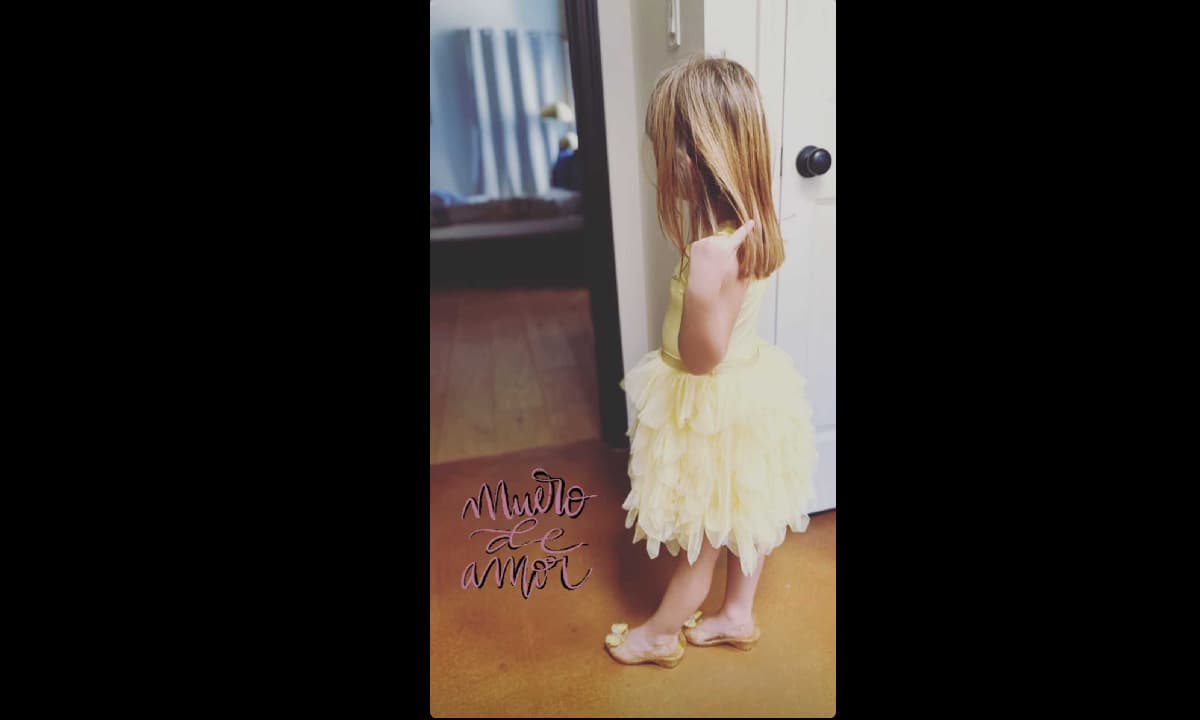 La pequeña causó revuelo entre los seguidores de su mamá