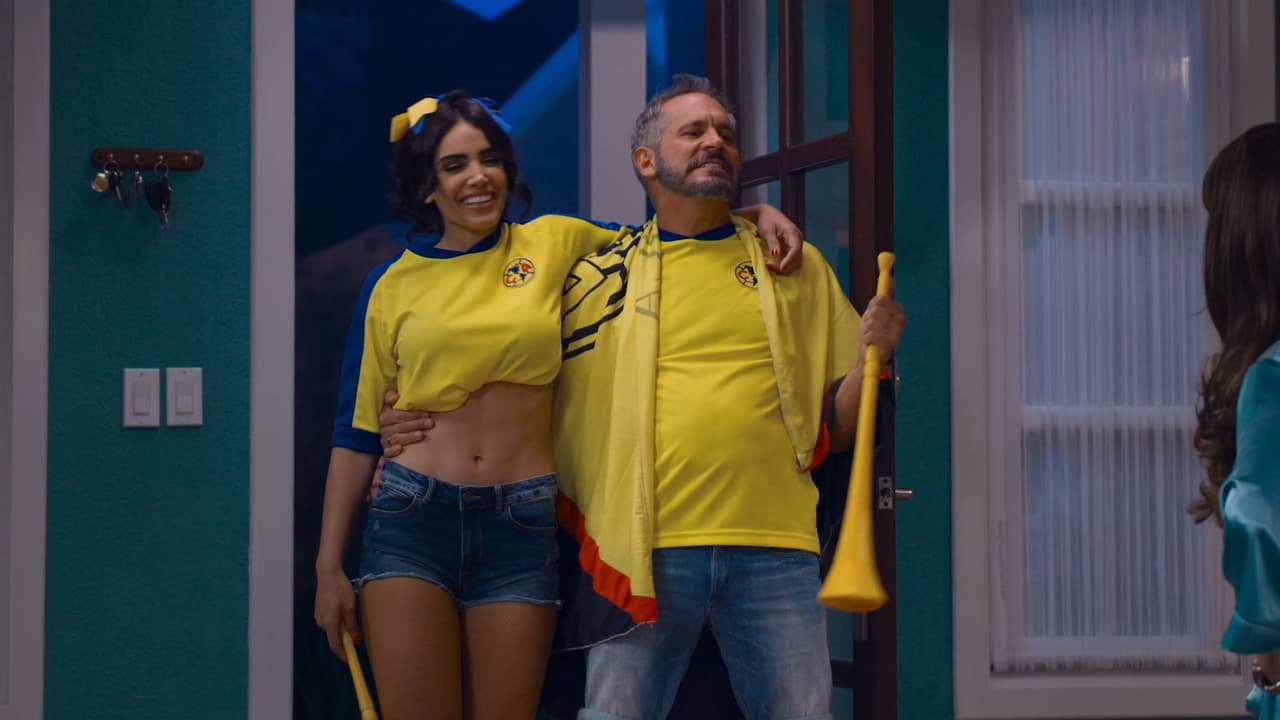 Otro de los disfraces más sencillos sería el de aficionado del América. Incluso para parejas.