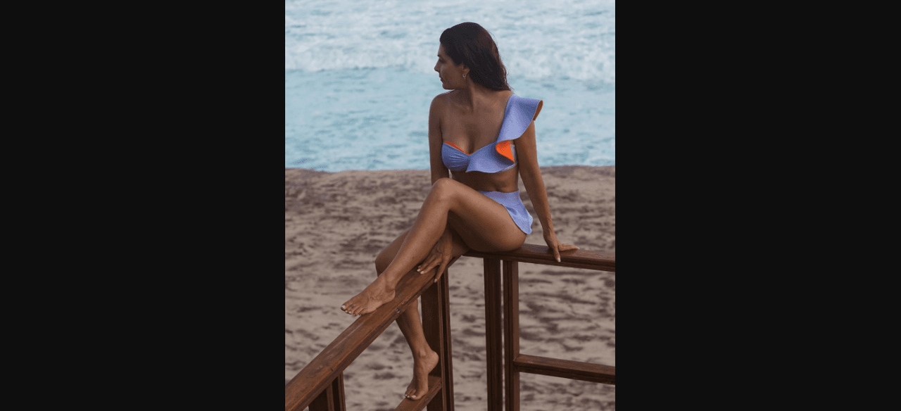 En cuestión de horas, las fotos de Mayrín Villanueva consiguieron miles de ‘Me gusta’ y desataron una ola de piropos tanto de fans como de famosos.