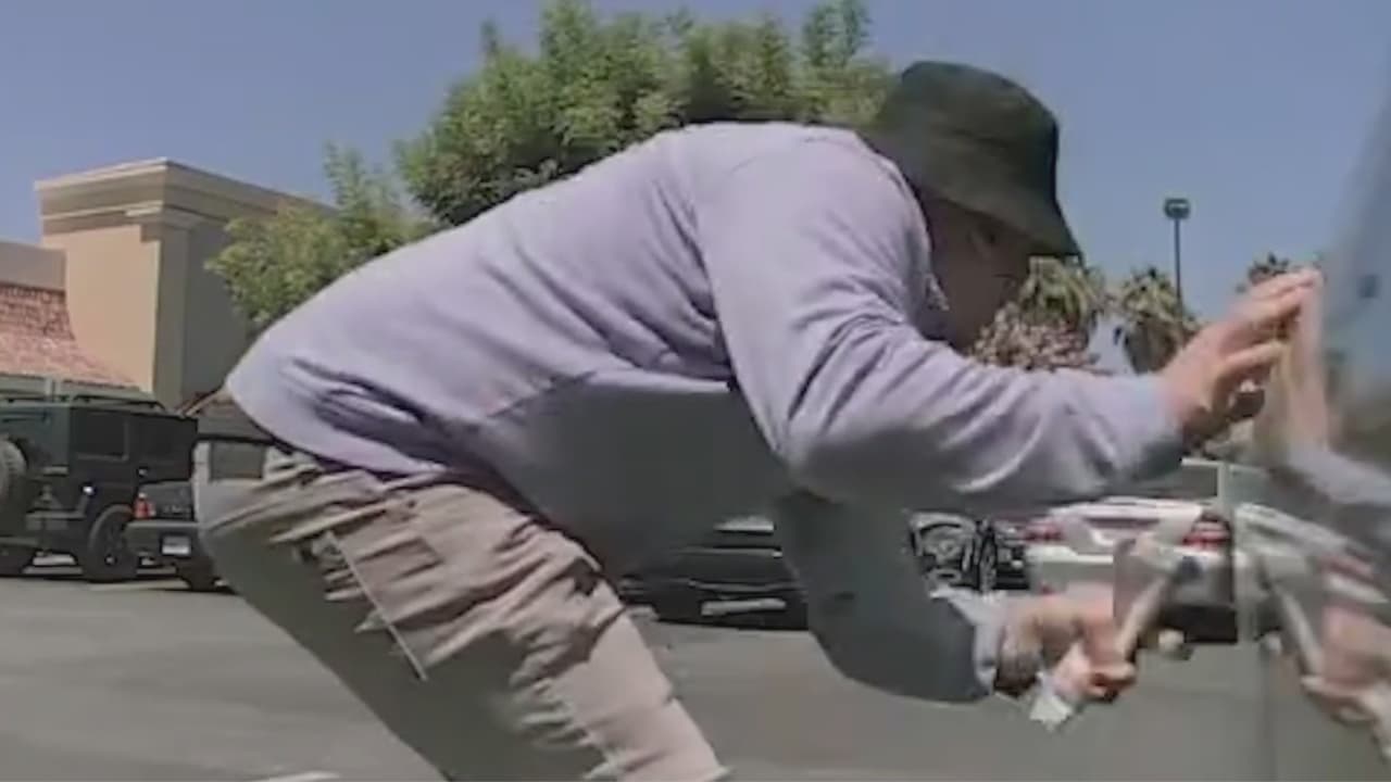 En menos de 30 segundos: roban más de $2,000 a hispana tras salir de cajero automático en San José