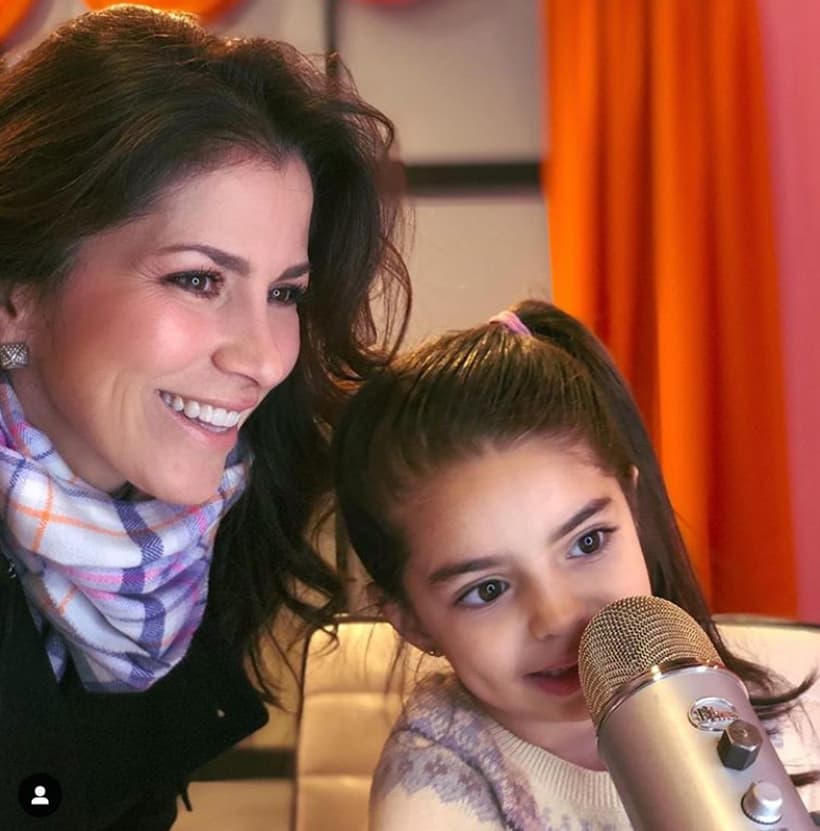 Para el cumpleaños 60 de Barbie, Eugenio, Alessandra y Aitana viajaron a Nueva York y los mejores momentos quedaron plasmados en las redes sociales de los intérpretes.