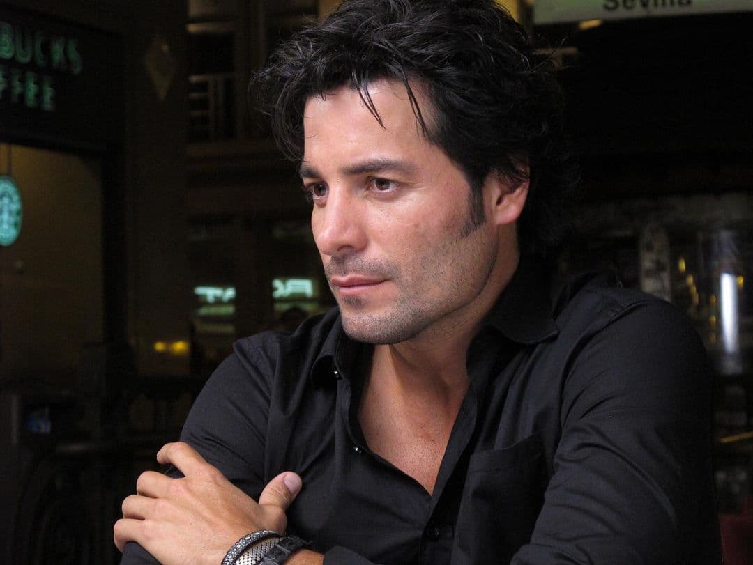 Chayanne reaparece y deja en shock a sus fans con su imagen