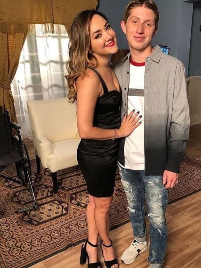 Compartió créditos con Sherlyn en estas escenas, donde ya vimos a un 'Benito' crecido y diferente al niño travieso de antes.