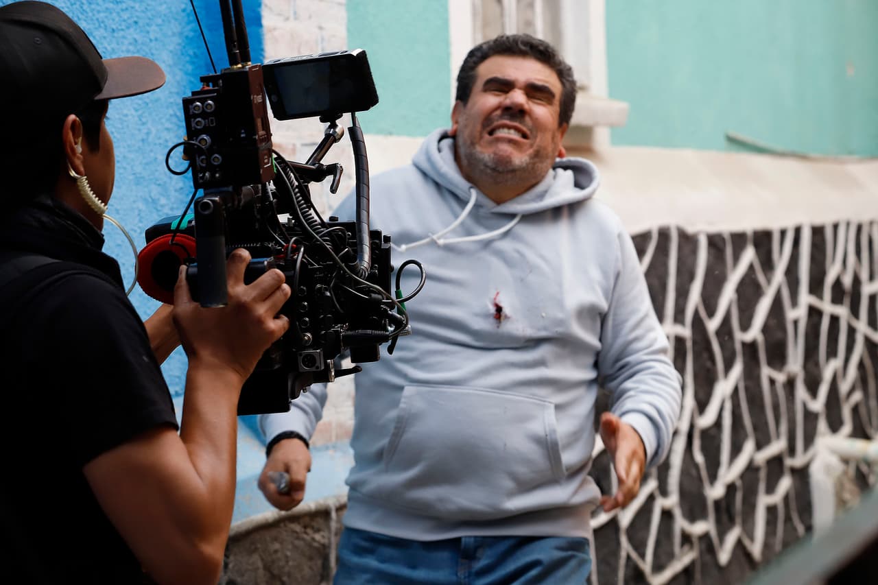 Aquí el momento en el que Sergio Reynoso graba la escena.