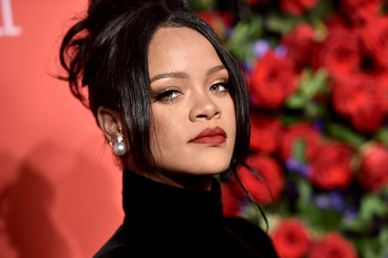 Rihanna muestra, por primera vez, el rostro de su bebé de nueve meses