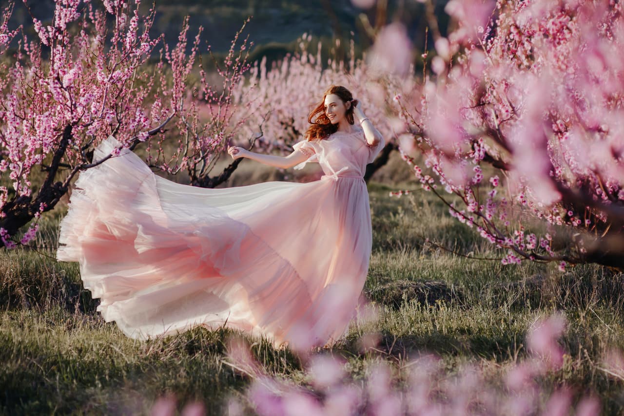 Piscis. Tu belleza es tan exquisita que sorprendes a quienes te rodean. Tienes un toque romántico irresistible, tu encanto es ser delicada y sutil.