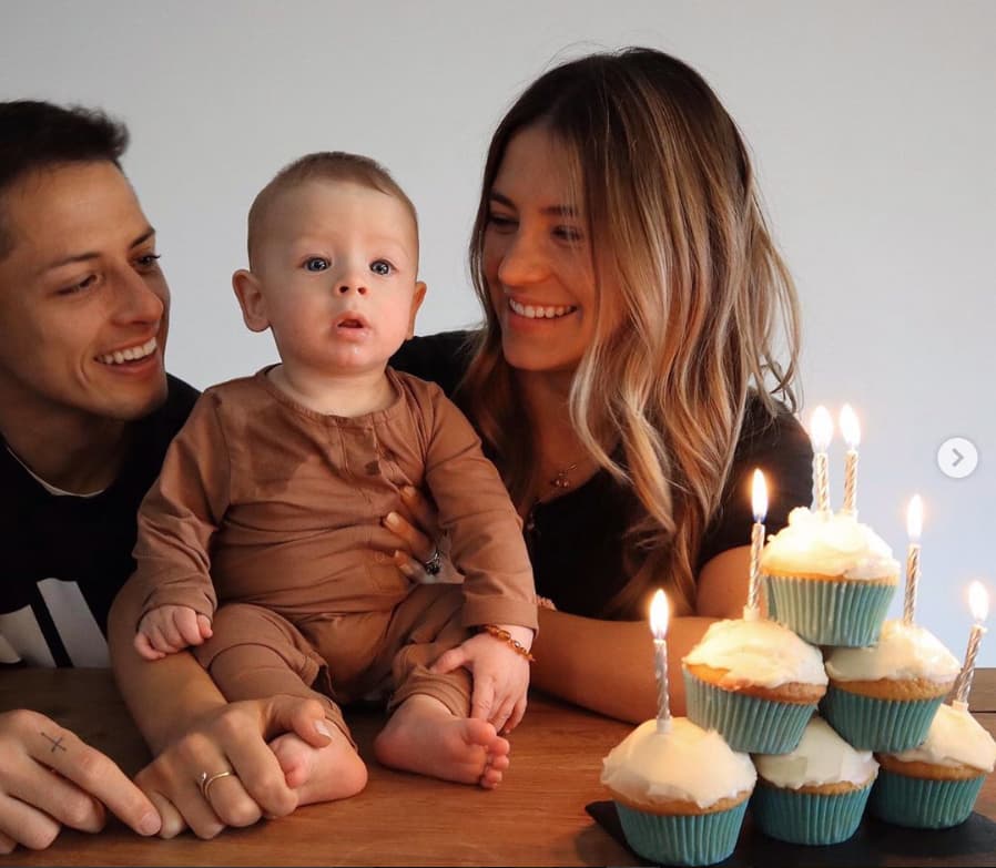 Sarah Kohan y Javier ‘Chicharito’ Hernández debutaron como padres el pasado 16 de junio, en el Día del Padre. La modelo comparte en Instagram lo mucho que ha crecido Noah en sus primeros seis meses de vida.