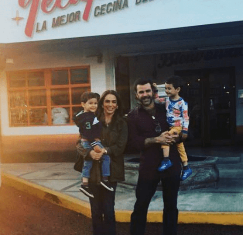 En 2014 decidieron extender la familia y tuvieron a los mellizos Manuel y Daniel.