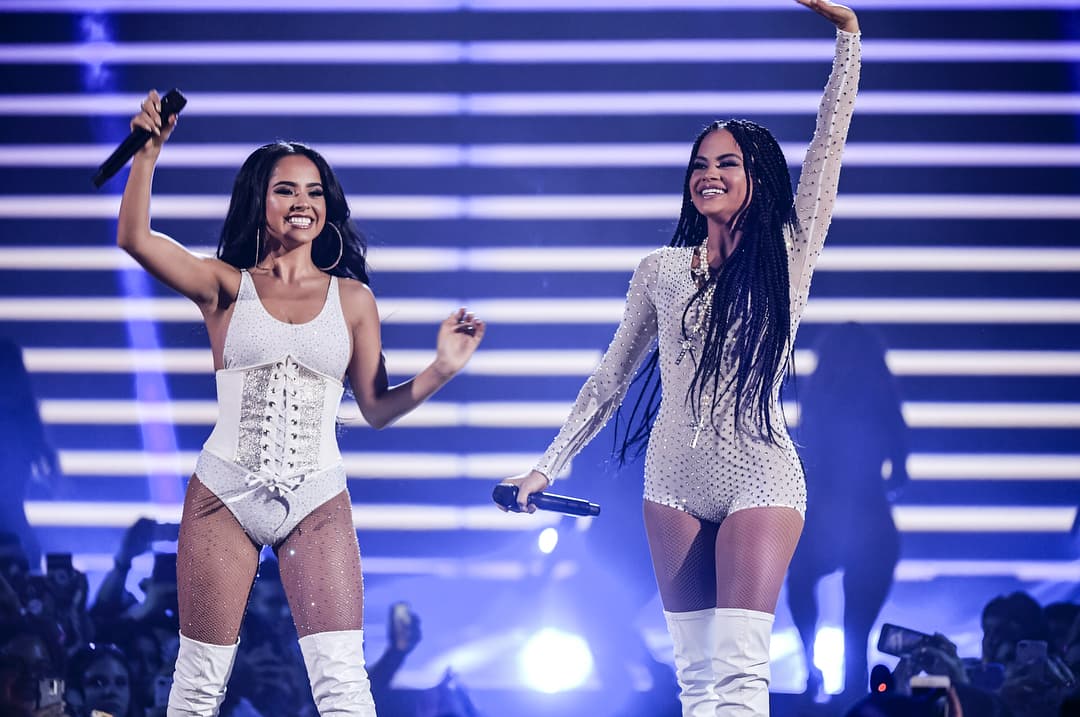 Natti Natasha y Beck G deslumbraron en el evento