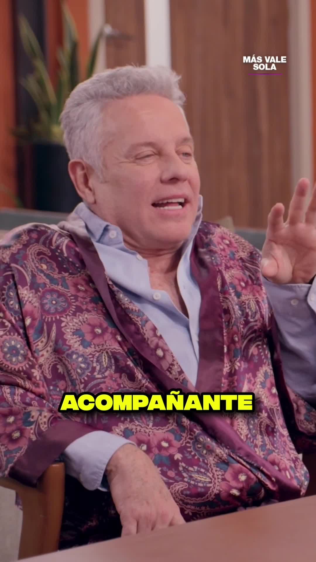 Don Amador se aventó 3... horas de despedida.