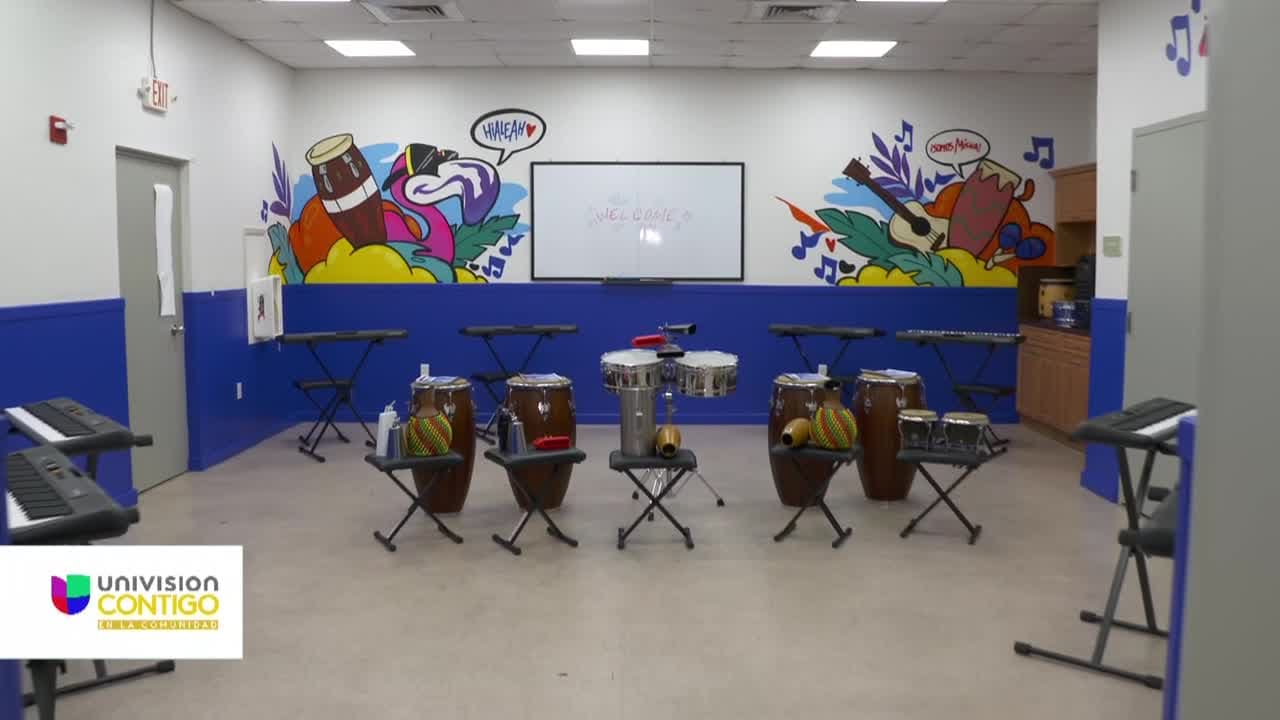 La Fundación Cultural Latin GRAMMY impulsa la educación musical en jóvenes