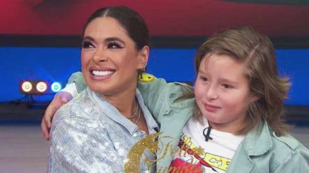 Galilea Montijo tiene tremenda reacción tras ser balconeada por su hijo en Hoy: ‘Sí usas fajas’