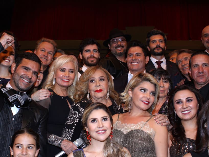 La presentación a prensa de la bioserie 'Silvia Pinal frente a ti', se realizó con un gran éxito y muchas celebridades invitadas.