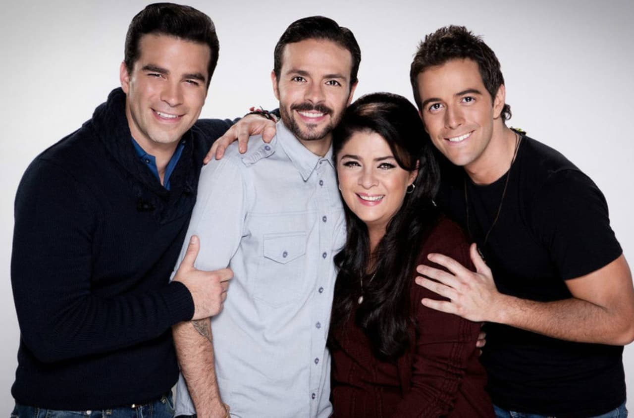 'Corona de Lágrimas': Así ha cambiado su elenco a más de 14 años de su estreno