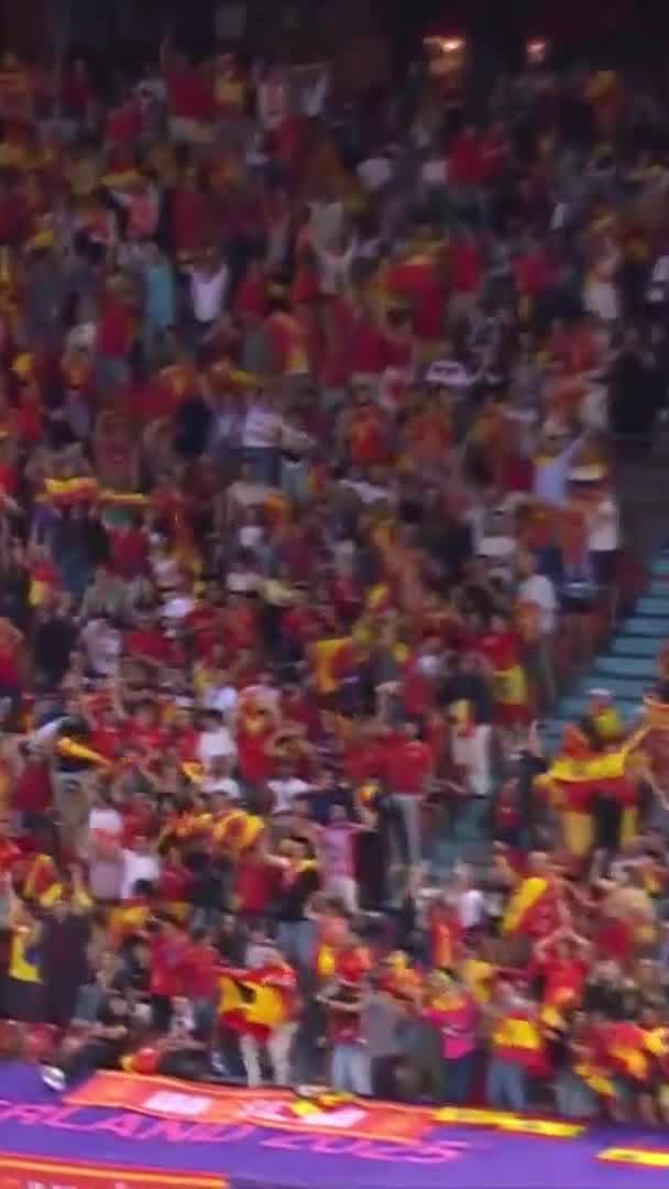 ¡GOL DE ESPAÑA! Berger falla y AITANA sacude la red