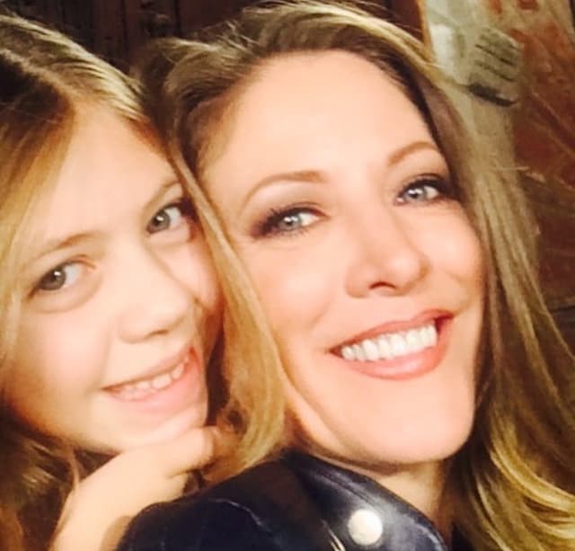 Valentina nació el 9 de septiembre de 2006 y fue registrada bajo los apellidos de su madre.