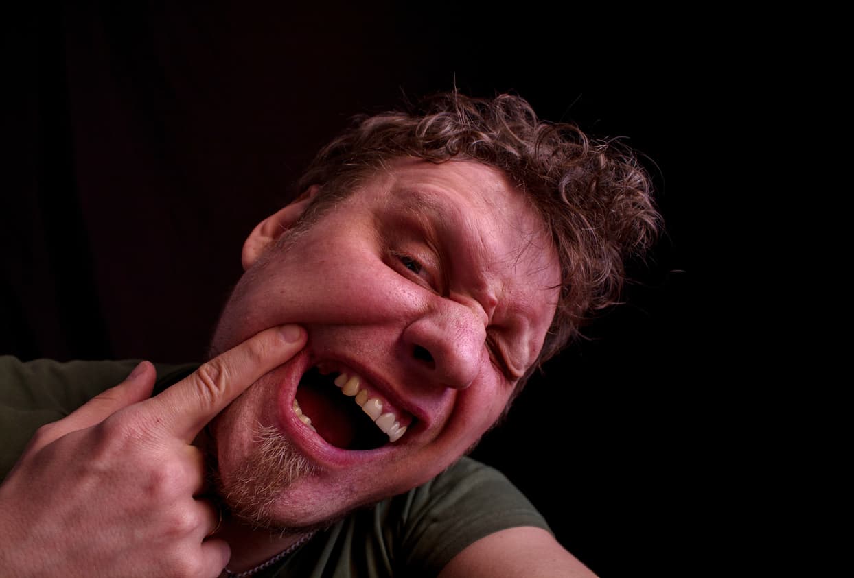 ¿Qué significa soñar que se te caen los dientes?