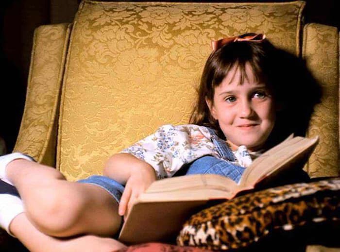 Elenco de 'Matilda' protagoniza emotivo reencuentro