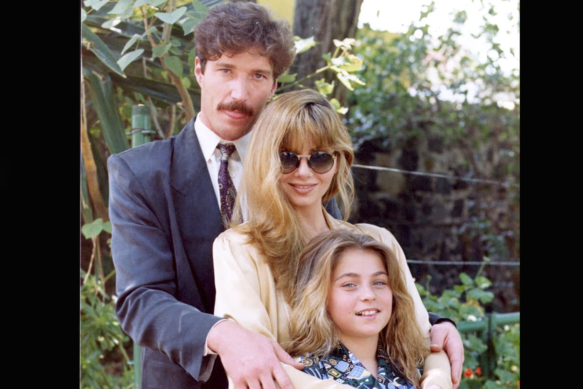 Marcelo Buquet y Frances Ondiviela interpretaron a “Gerardo Díaz” y “Fernanda Irigoyen”, padres de “Alejandra”.