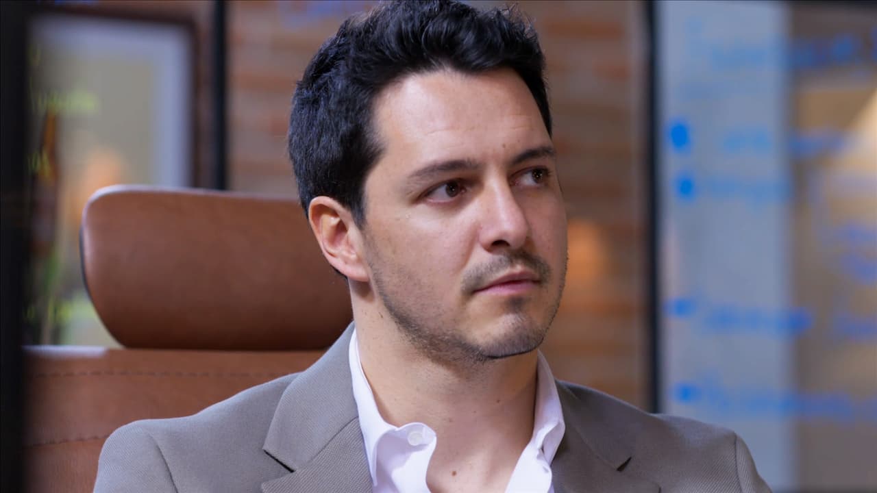 David explota de celos contra Juana
