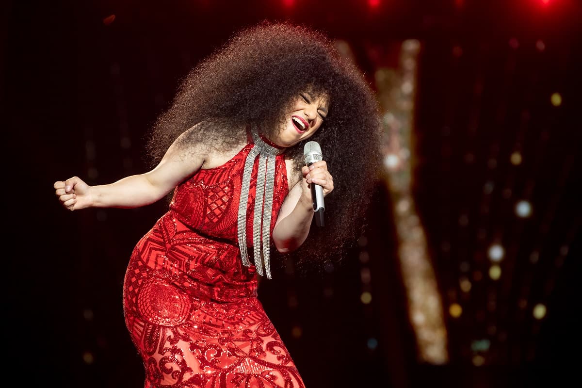Conoce a Karla Delfín, la fabulosa imitadora de Lucero que sorprendió con sus múltiples voces