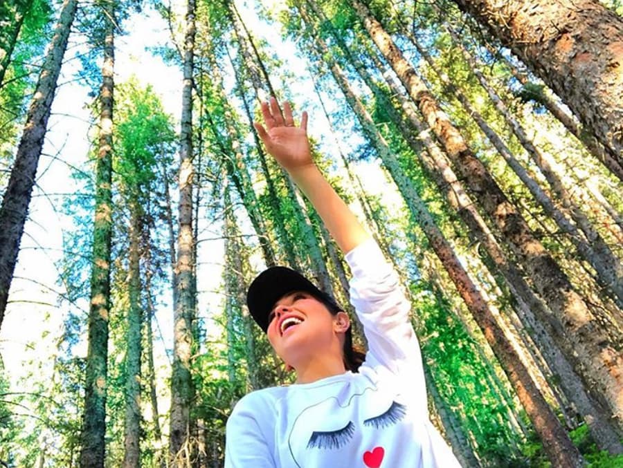 Thalía disfruta de la naturaleza