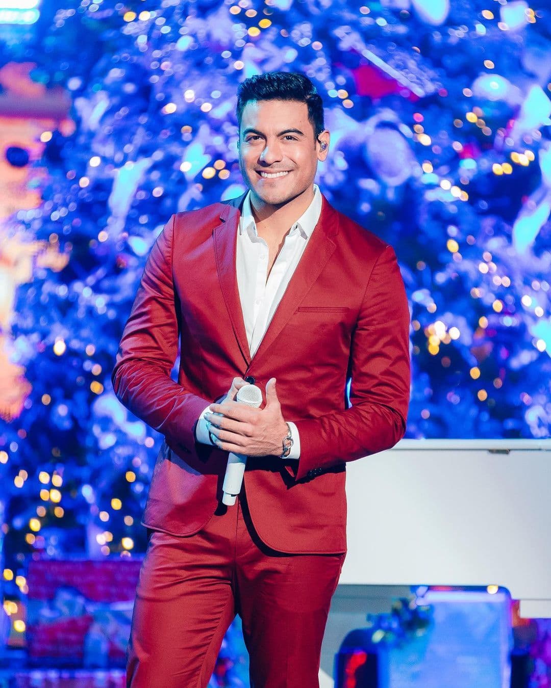 Carlos Rivera se convierte en favorito en Premios Lo Nuestro