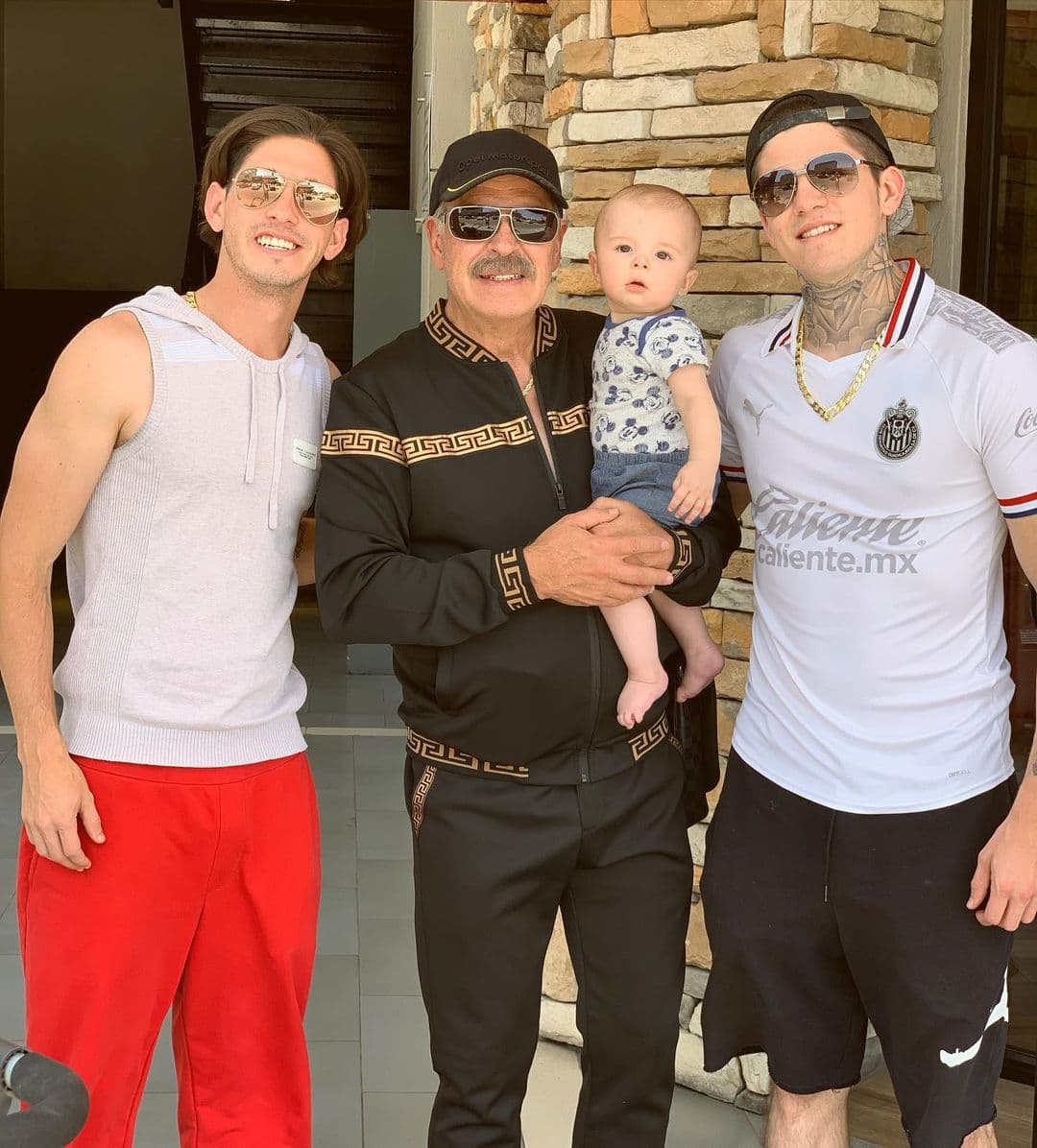Sergio Goyri tiene dos hijos que ya crecieron y ambos son deportistas