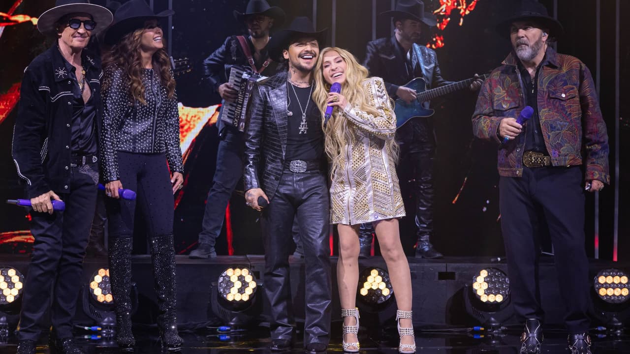 Las Leyendas interpretan un éxito de Christian Nodal en 'Juego de Voces 2025'
