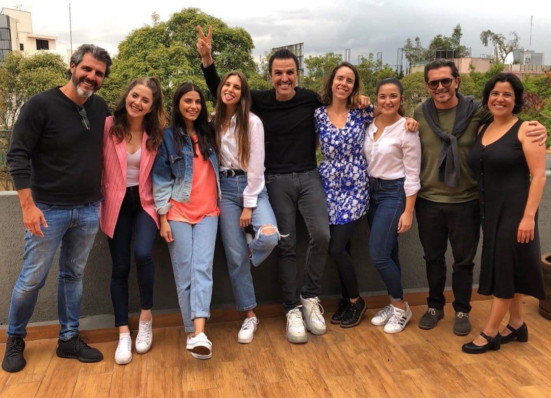 Juliantina avanza con el proceso de su película y serie