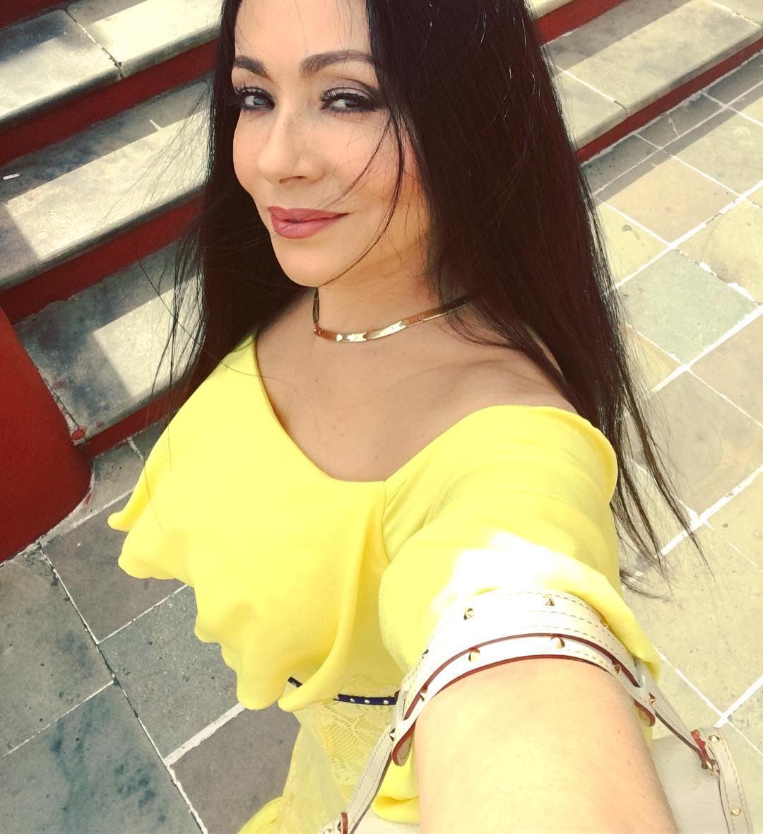 A Paty Díaz (‘Lalita’) la vimos en la primera temporada de ‘Por amar sin ley’ en el personaje de ‘Sara Hernández’ y a través de su cuenta de Instagram comparte algunos detalles de su día a día.
