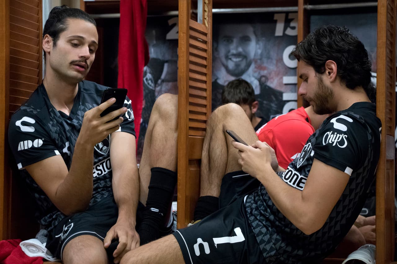 Alosian Vivancos realizó el retrato muy vívido de un futbolista con aires de diva