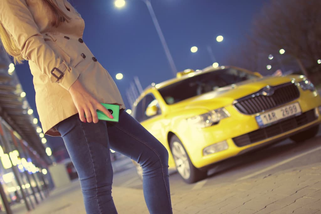 Conoce Laudrive, el transporte exclusivo para mujeres