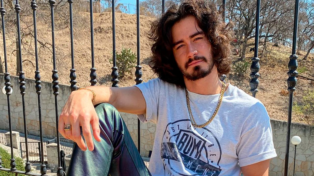 Actor de la Rosa de Guadalupe estaría grave, señalan que contrajo una bacteria en el extranjero