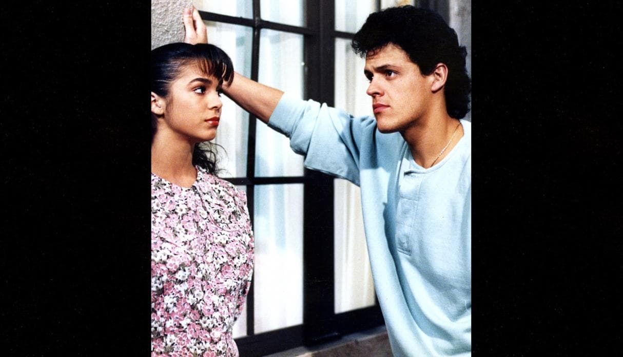 La originaria de Tapachula realizó su primera incursión en las telenovelas mexicanas en 1991 con el papel de Marimar en Alcanzar una estrella II.