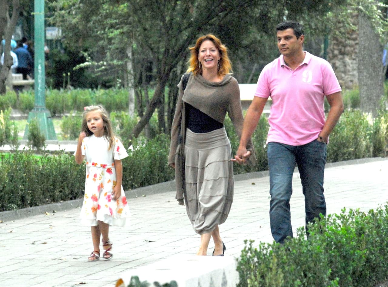 No obstante, Noli y Salinas no formarían una familia después de las declaraciones, pese a convertirse en un hombre soltero.