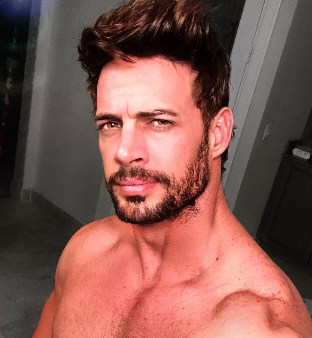 William Levy publica imagen en su red social