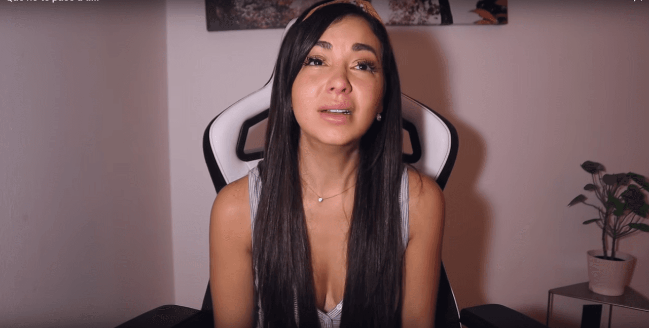 Youtuber Caeli denuncia el intento de abuso: 'me estaban poniendo algo en la bebida'