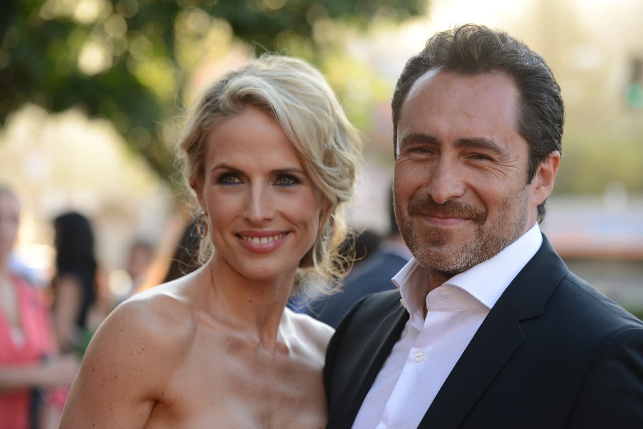 Demián Bichir dedica emotivo mensaje a su esposa a seis meses de su muerte: “Te extraño”