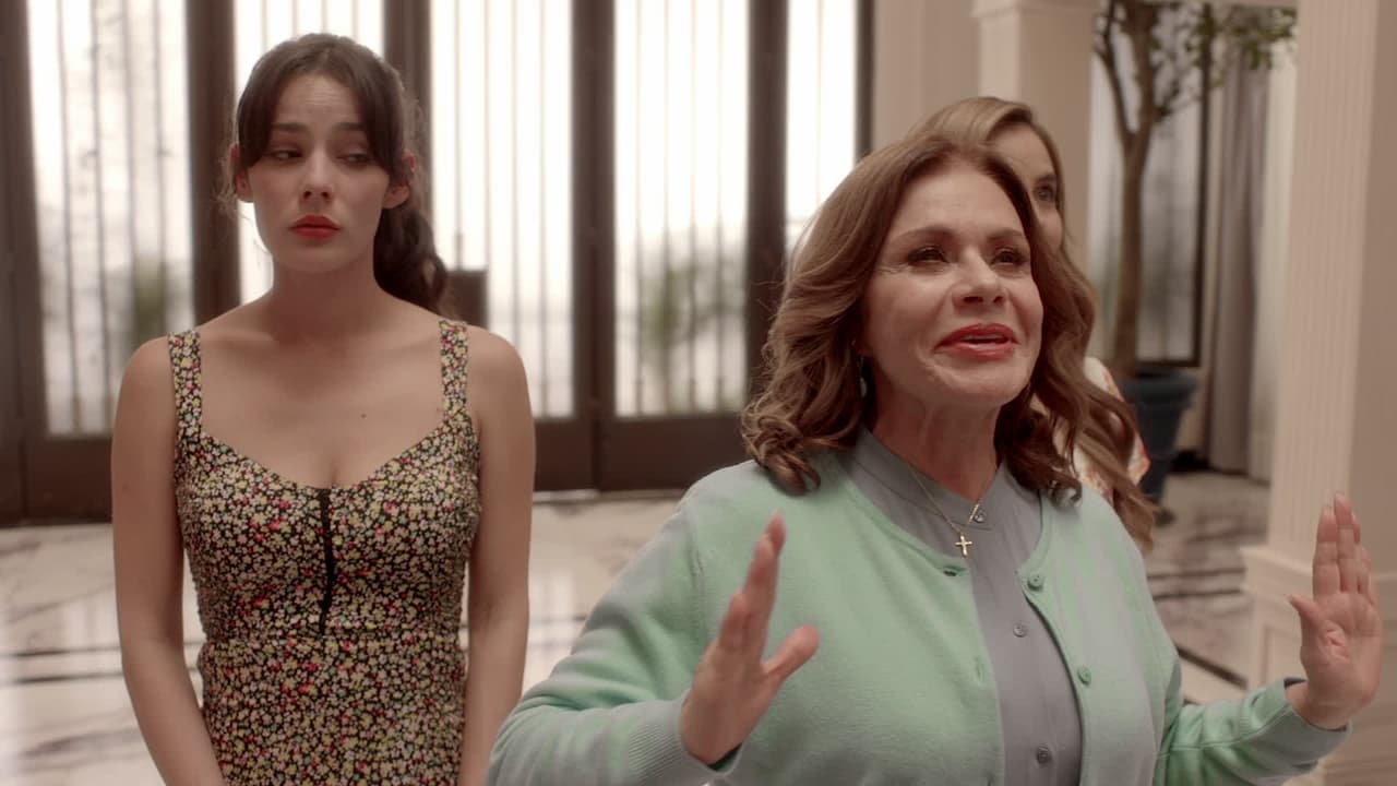 "Maldita pobreza": La Señora García buscará darles muy pronto la mejor vida a sus hijas