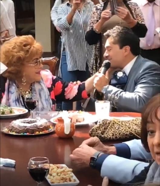 En familia y a ritmo de mariachi, Silvia Pinal celebró su cumpleaños 89