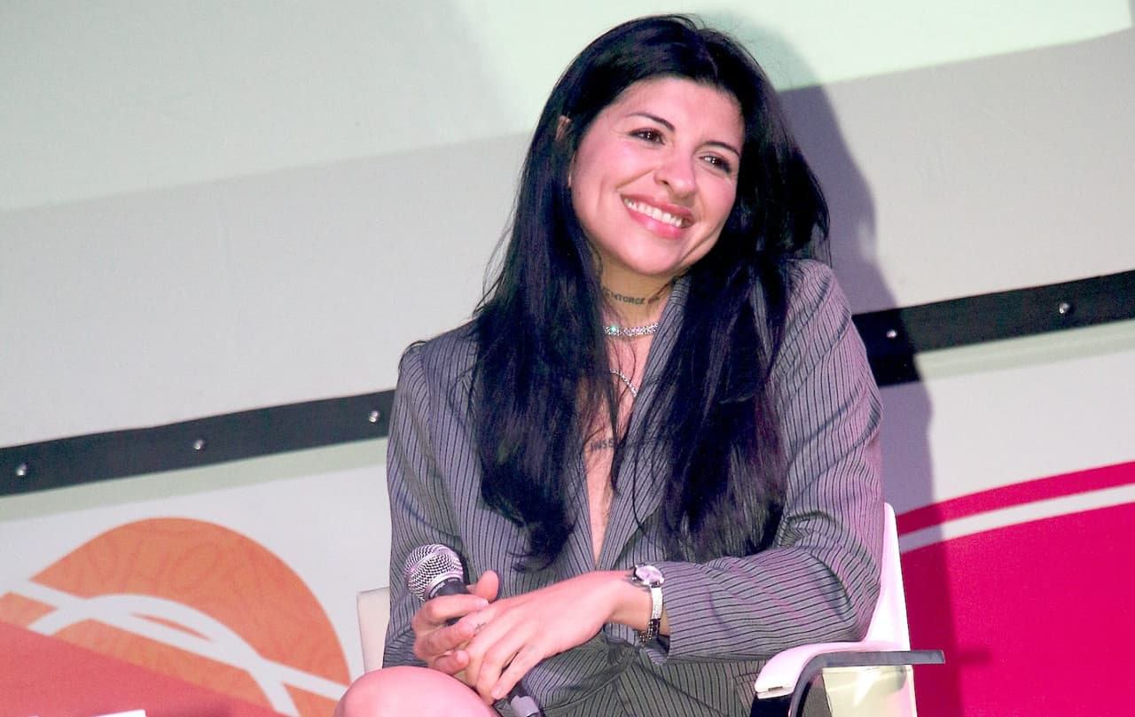 Cazzu lanza su nuevo tema ‘Mala suerte’ el mismo día que Ángela Aguilar estrena ‘Corazón de Piedra’