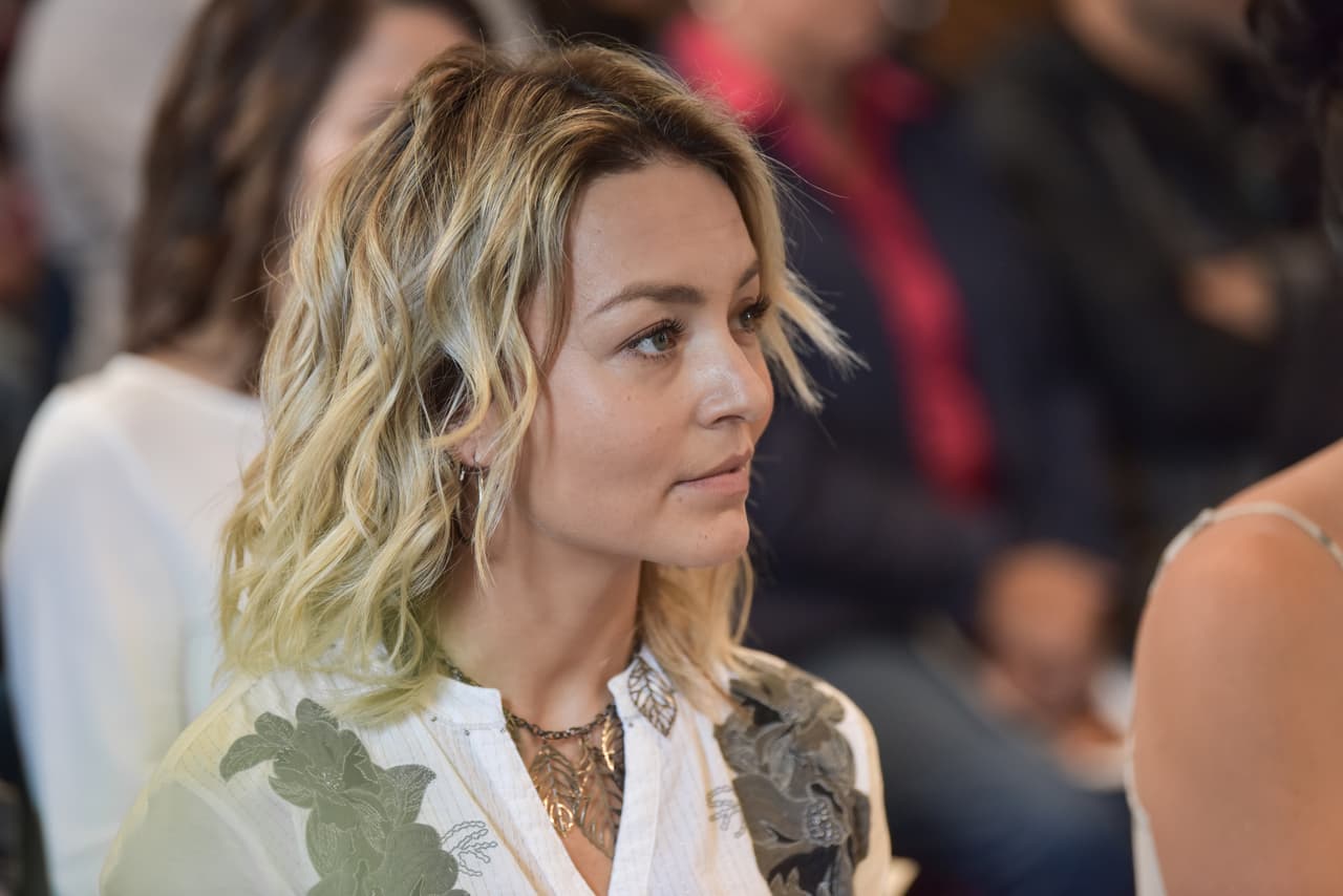 Con el claquetazo oficial, la telenvela 'Imperio de Mentiras' inició sus grabaciones. El equipo de producción y el elenco estuvieron presentes en este gran evento. Angelique Boyer agradeció las palabras del padre.