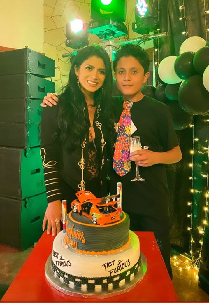 Cuestionan a Kimberly Flores sobre supuesto autismo de su hijo mayor: ‘Una pregunta bastante tonta’